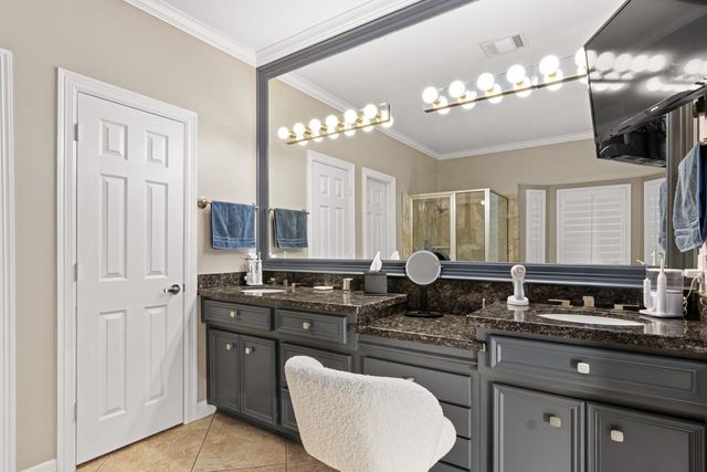 1215 Maple Bough Court, Sugar Land, TX 77479