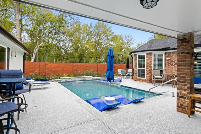 1215 Maple Bough Court, Sugar Land, TX 77479