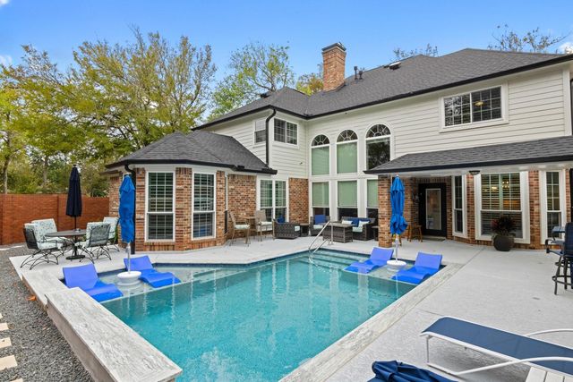 1215 Maple Bough Court, Sugar Land, TX 77479