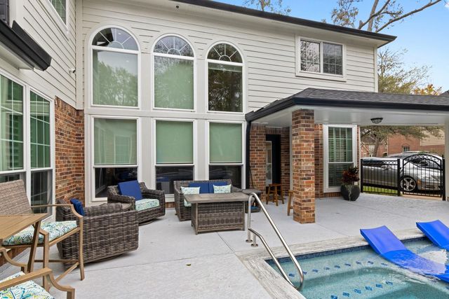 1215 Maple Bough Court, Sugar Land, TX 77479