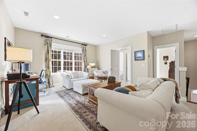 240 Hawthorne Park Avenue, Belmont, NC 28012