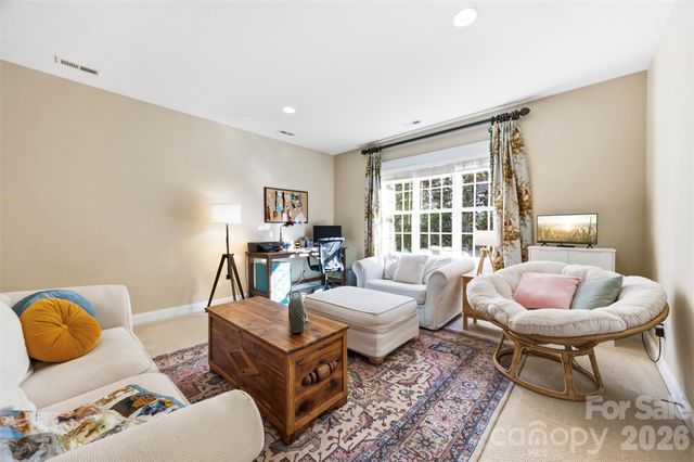 240 Hawthorne Park Avenue, Belmont, NC 28012