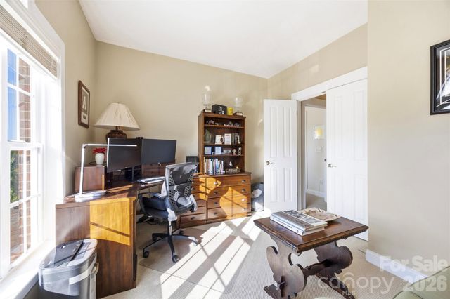 240 Hawthorne Park Avenue, Belmont, NC 28012