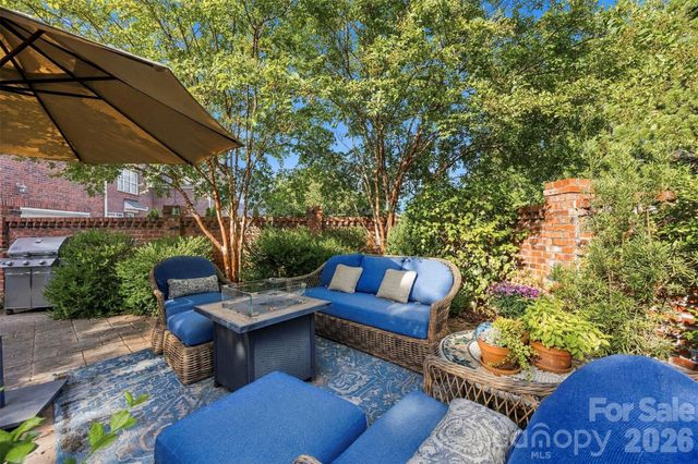 240 Hawthorne Park Avenue, Belmont, NC 28012