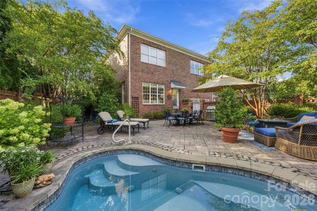 240 Hawthorne Park Avenue, Belmont, NC 28012