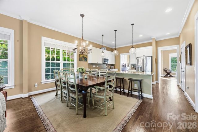 240 Hawthorne Park Avenue, Belmont, NC 28012