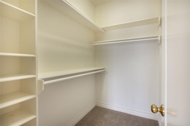 60 Fairfield Drive, Montgomery, TX 77356