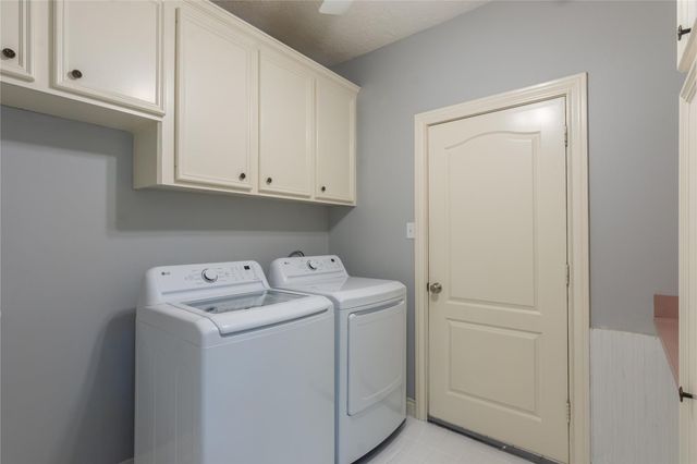 60 Fairfield Drive, Montgomery, TX 77356