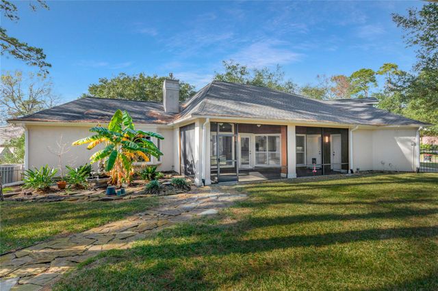 60 Fairfield Drive, Montgomery, TX 77356