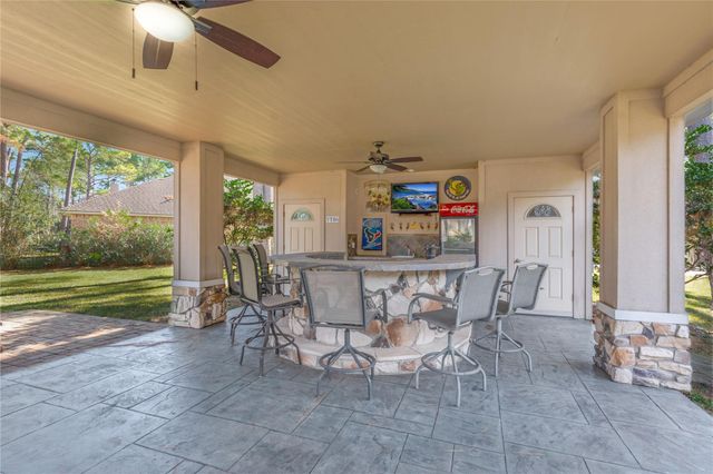 60 Fairfield Drive, Montgomery, TX 77356