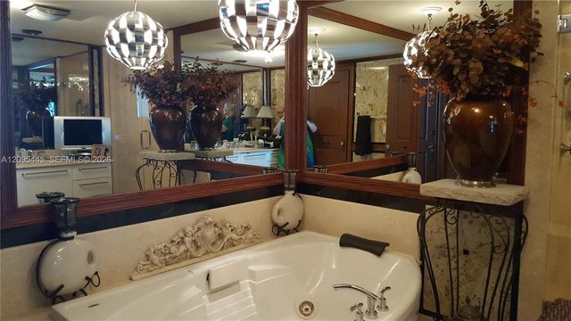 3101 S Ocean Drive 2104, Hollywood, FL 33019