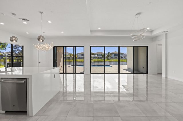 17094 Rainbow Falls Trail, Boca Raton, FL 33496