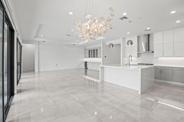 17094 Rainbow Falls Trail, Boca Raton, FL 33496