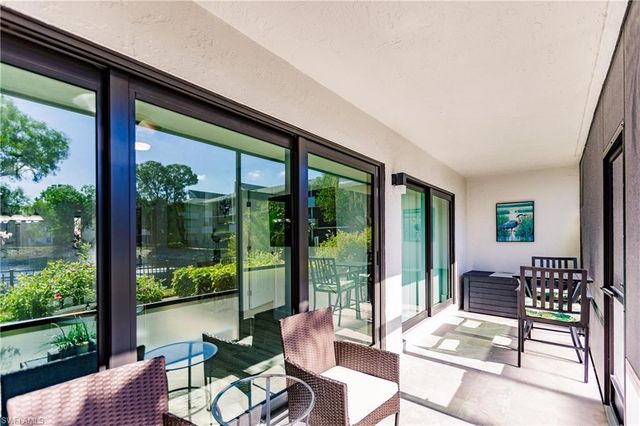 600 Neapolitan WAY 152, Naples, FL 34103