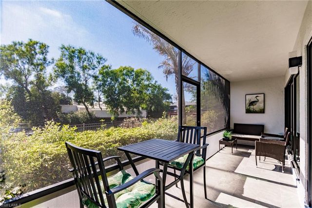 600 Neapolitan WAY 152, Naples, FL 34103
