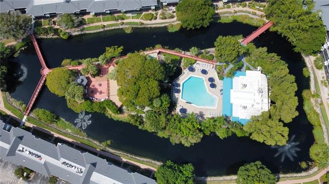 600 Neapolitan WAY 152, Naples, FL 34103