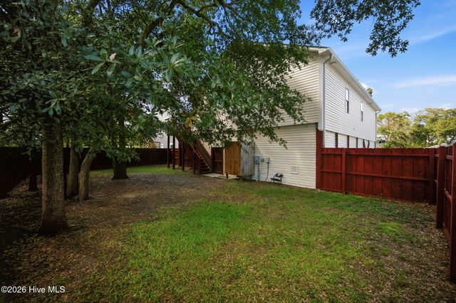 1805 W Oak Island Drive, Oak Island, NC 28465
