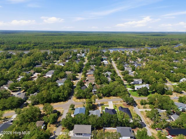 1805 W Oak Island Drive, Oak Island, NC 28465