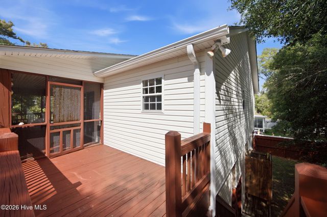 1805 W Oak Island Drive, Oak Island, NC 28465
