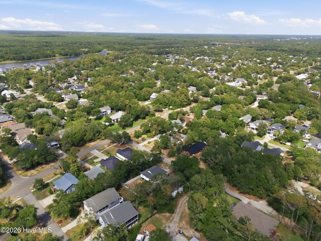 1805 W Oak Island Drive, Oak Island, NC 28465