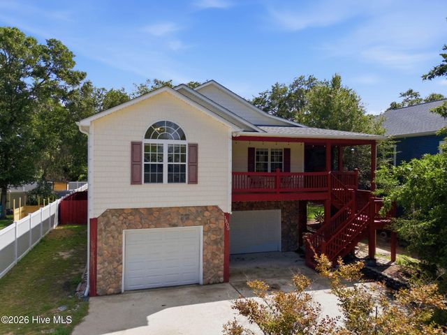 1805 W Oak Island Drive, Oak Island, NC 28465