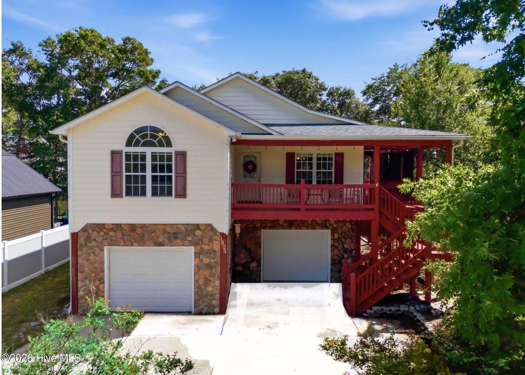 1805 W Oak Island Drive, Oak Island, NC 28465
