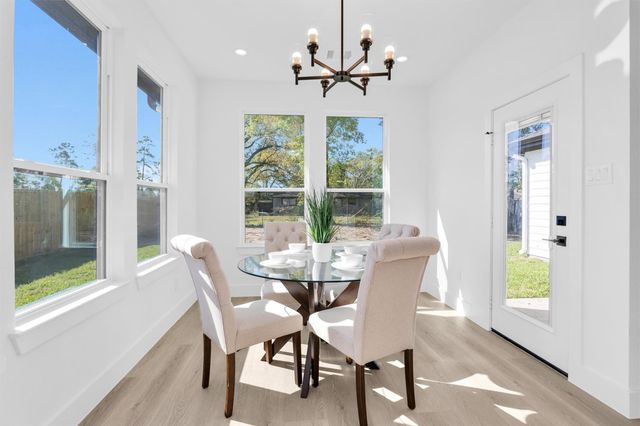 6334 Roughlock Street, Houston, TX 77016