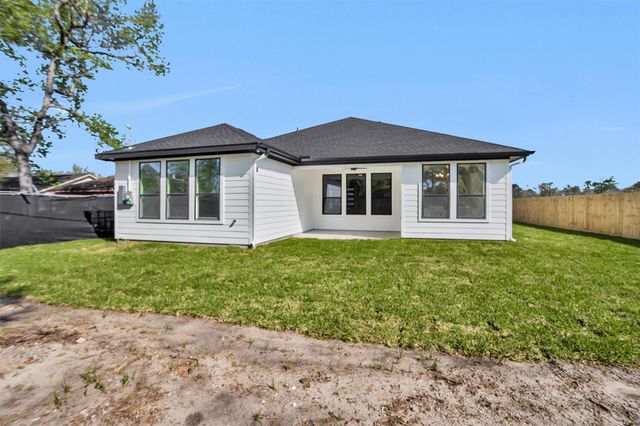 6334 Roughlock Street, Houston, TX 77016