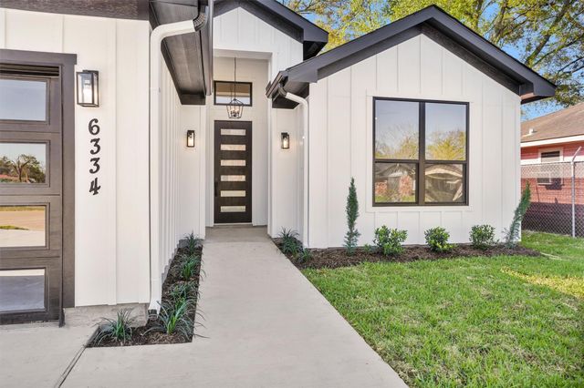 6334 Roughlock Street, Houston, TX 77016