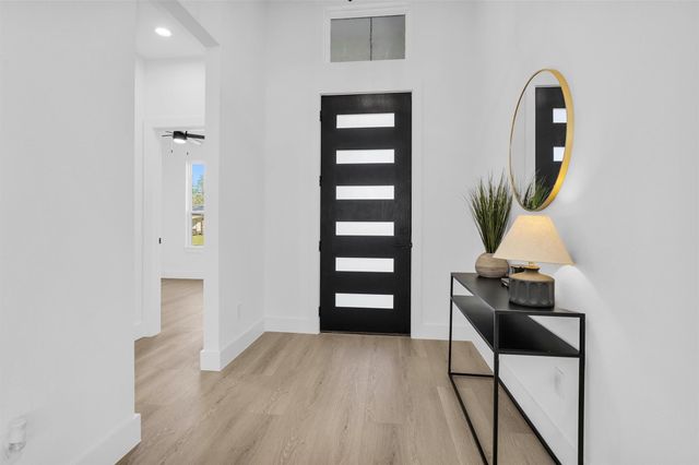 6334 Roughlock Street, Houston, TX 77016