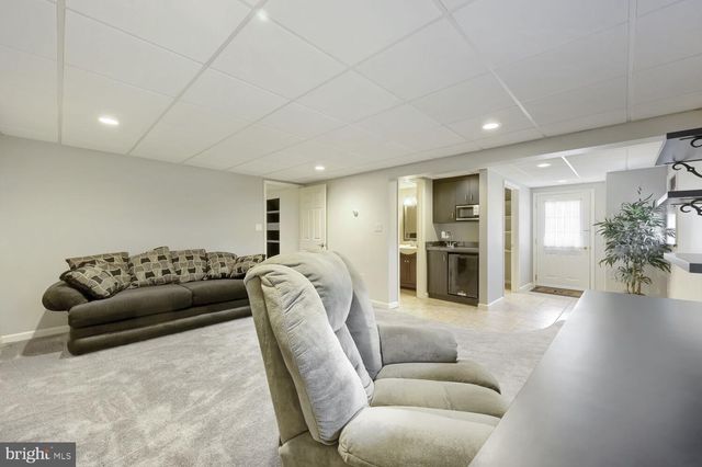 5757 WOODVILLE RD, Mount Airy, MD 21771