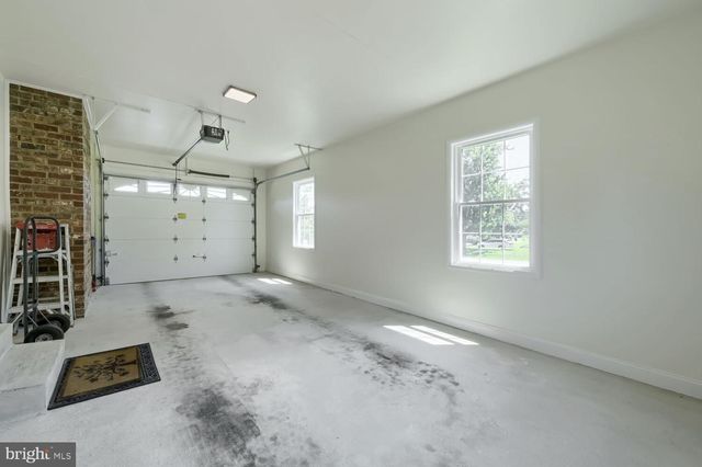 5757 WOODVILLE RD, Mount Airy, MD 21771