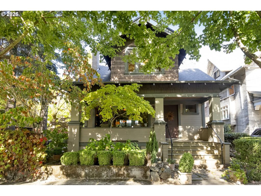 1307 Ne HANCOCK St, Portland, OR 97212