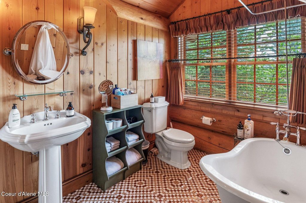 17690 S BASALT DR, Coeur d'Alene, ID 83814 photo 32