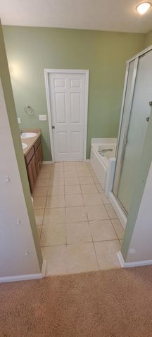 573 Brownstone Street, Holland City, MI 49423