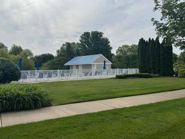 573 Brownstone Street, Holland City, MI 49423