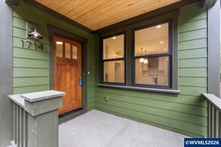 1714 Strong Rd SE, Salem, OR 97302