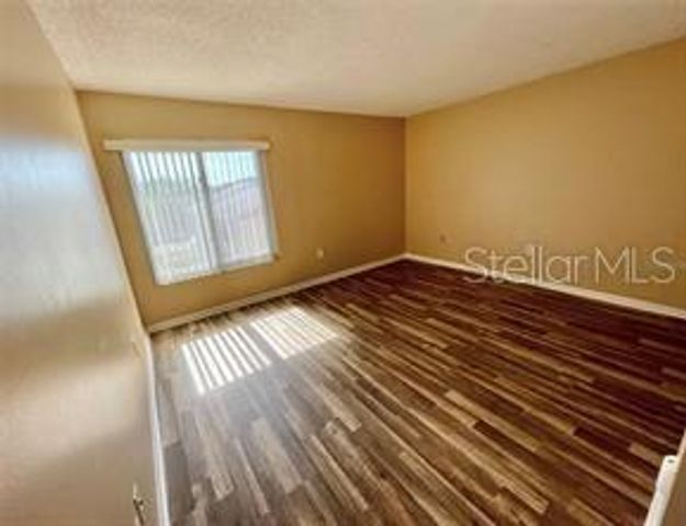 9960 5TH STREET N 301, St Petersburg, FL 33702