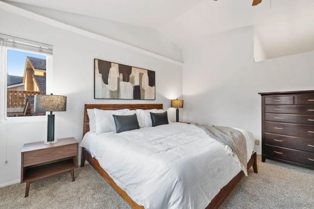 1878 Sherbrooke, San Diego, CA 92139