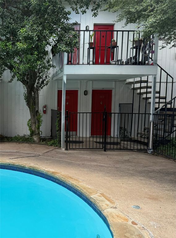 2627 Douglas Avenue 211, Dallas, TX 75219