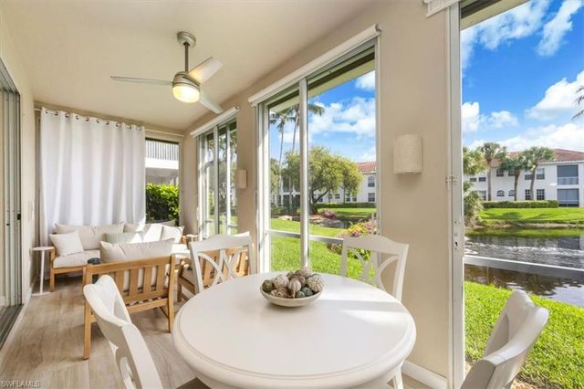 500 L Ambiance CIR # 101, Naples, FL 34108