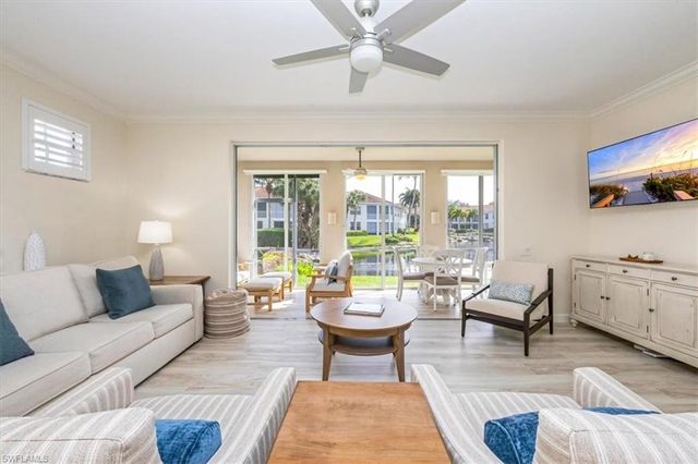 500 L Ambiance CIR # 101, Naples, FL 34108