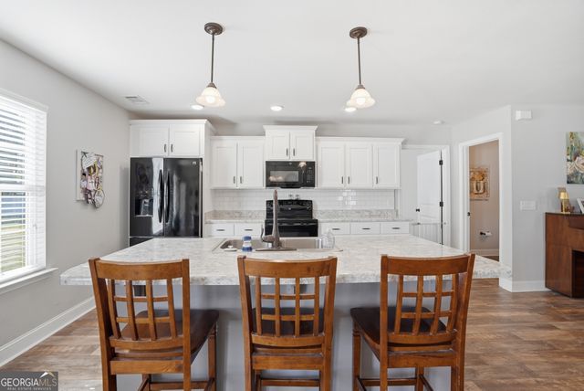 423 Small Pond Lane, Statesboro, GA 30458