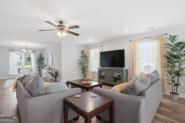 423 Small Pond Lane, Statesboro, GA 30458