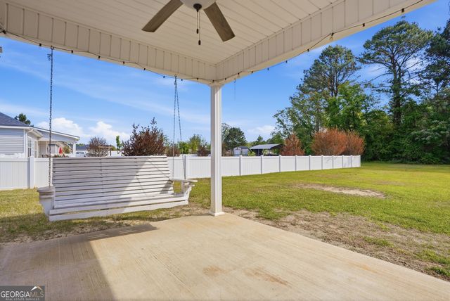 423 Small Pond Lane, Statesboro, GA 30458