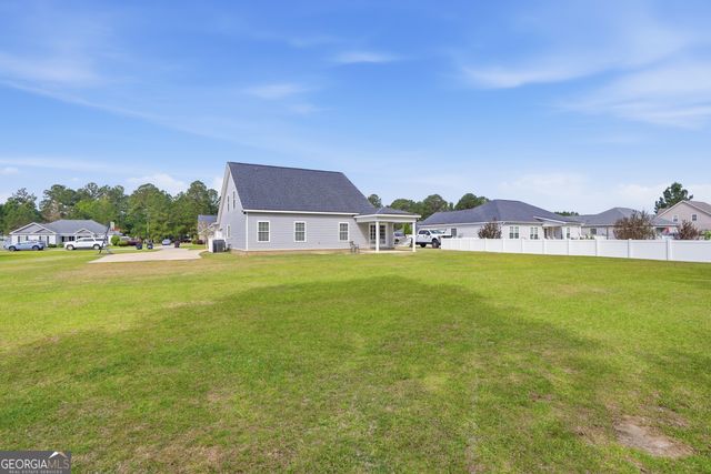 423 Small Pond Lane, Statesboro, GA 30458