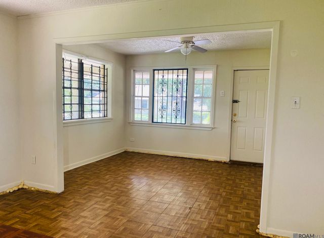2758 Badley Rd, Baton Rouge, LA 70807