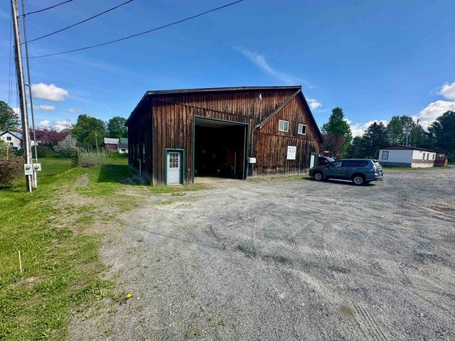1665 Vermont Route 16, Hardwick, VT 05843
