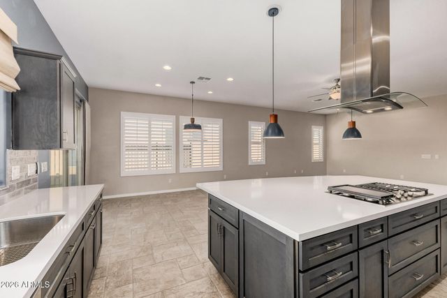 35532 N SUNSET Trail, Queen Creek, AZ 85140