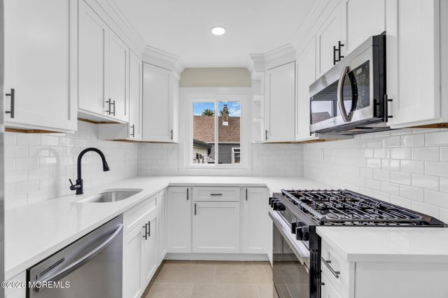 104 Southwood Drive, Old Bridge, NJ 08857